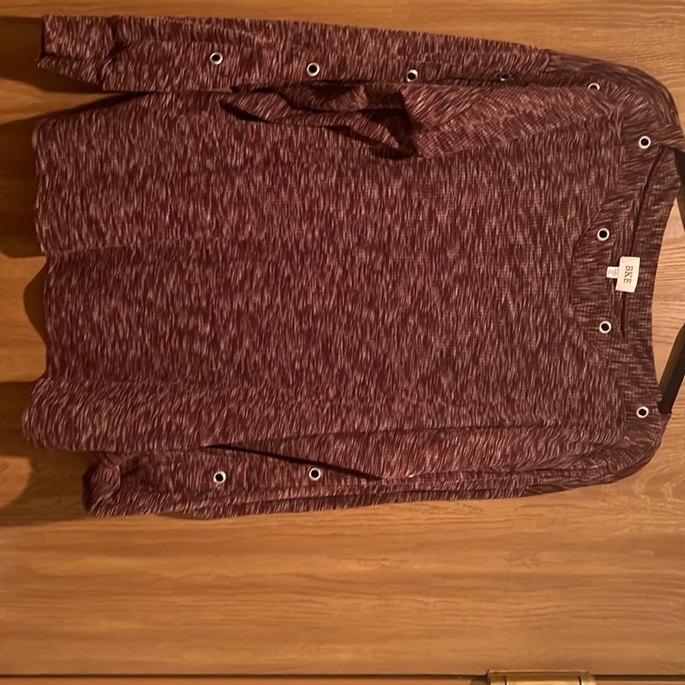 Buckle sweater